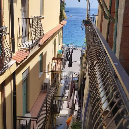 Casa Orchidea Apartment Mazzeo